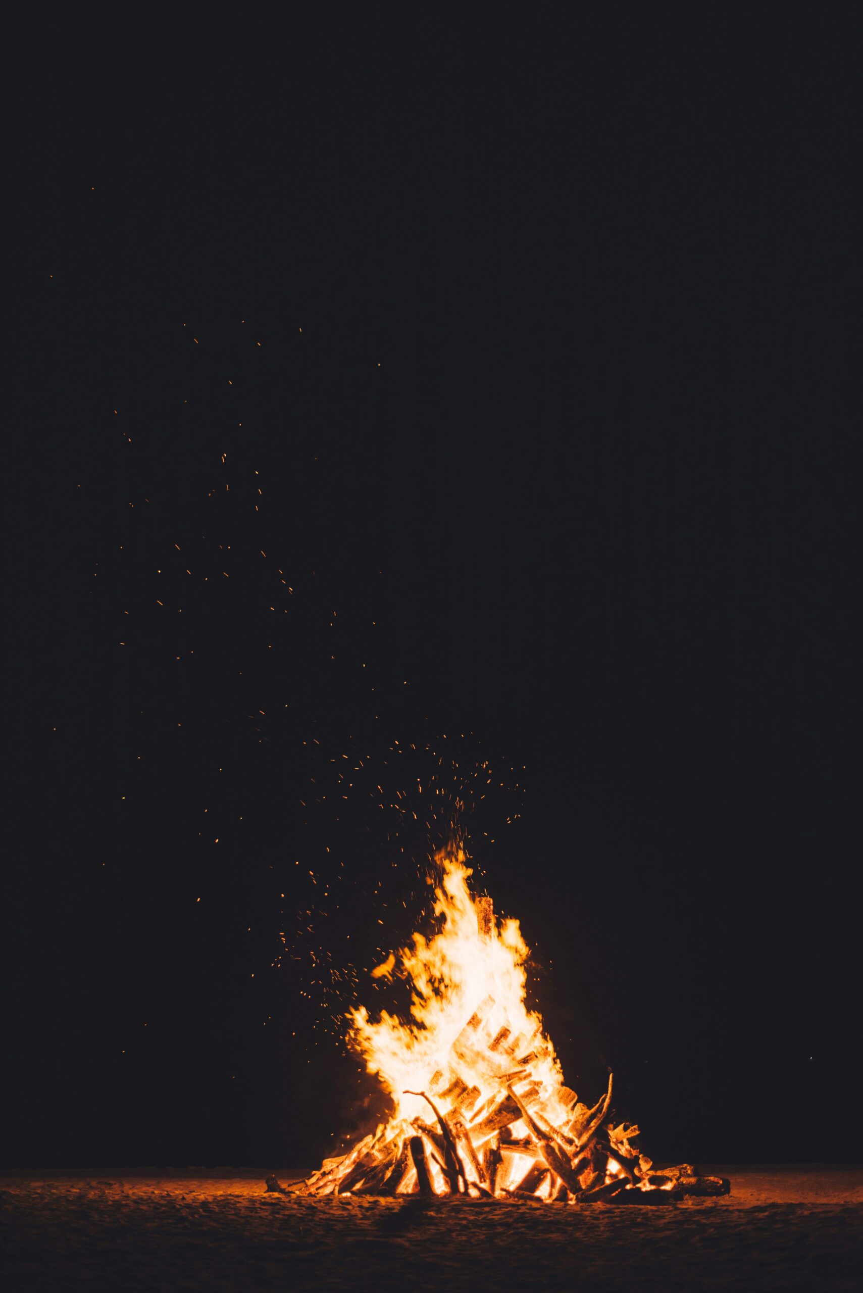 What Are Some Examples Of Contemporary Outdoor Fire Pits?
