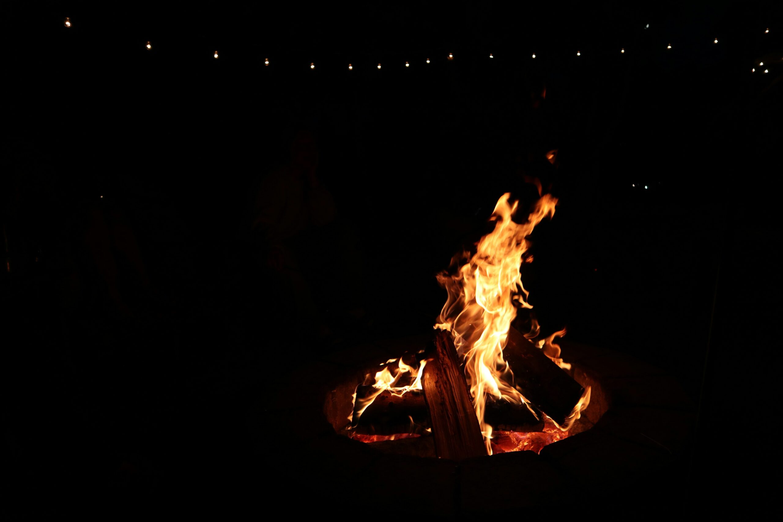 Easy Outdoor Fire Pit DIY for $20!