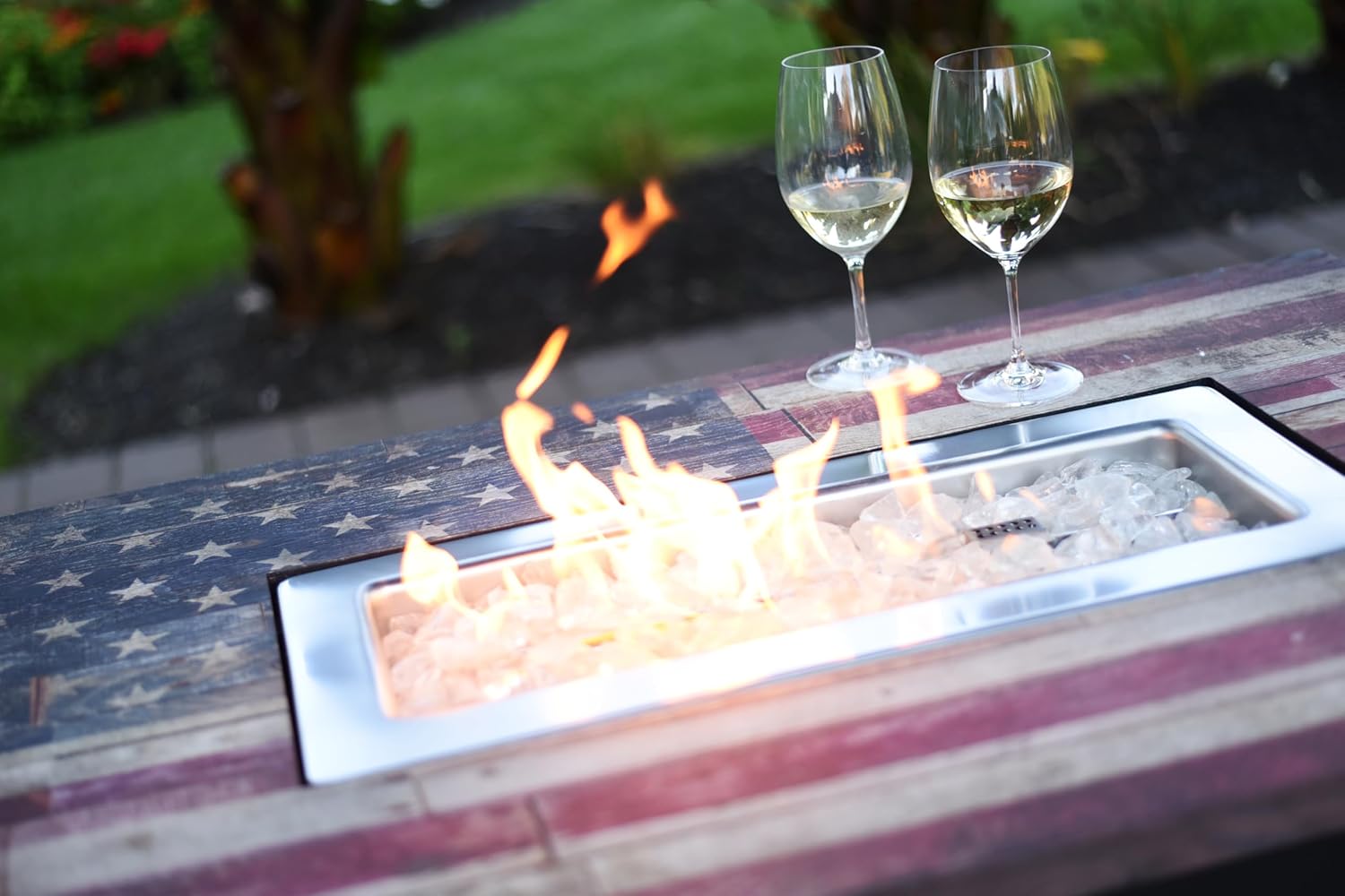 Endless Summer The Americana 40 x 28 Inch Rectangular 40,000 BTU Patio Outdoor LP Gas Fire Pit w/White Fire Glass, American Flag Mantel, and Cover